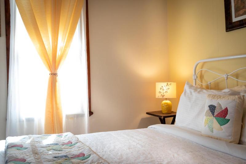 Complexe D'Hebergement La Maison Touristique Dugas Caraquet Εξωτερικό φωτογραφία