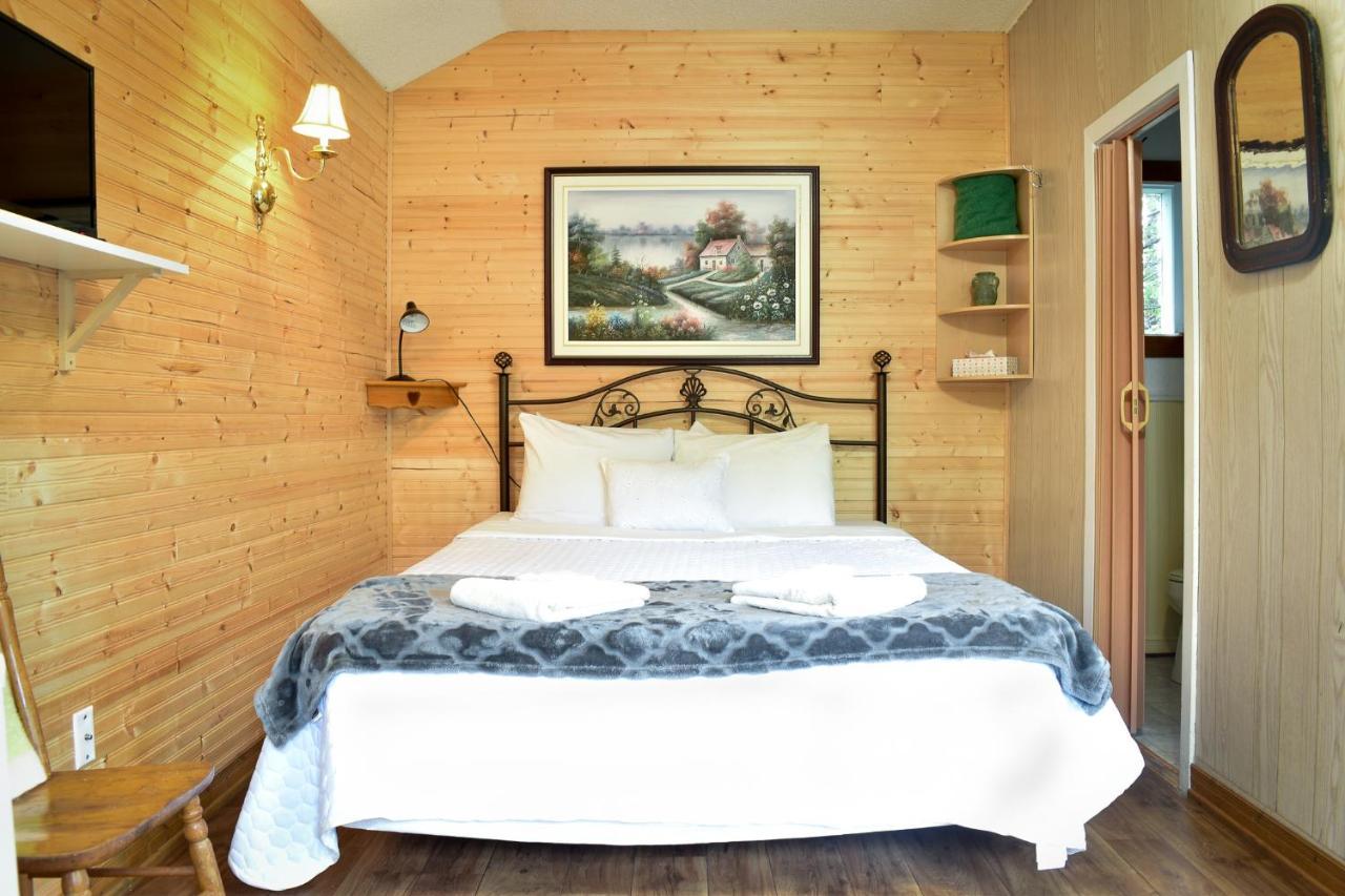 Complexe D'Hebergement La Maison Touristique Dugas Caraquet Εξωτερικό φωτογραφία